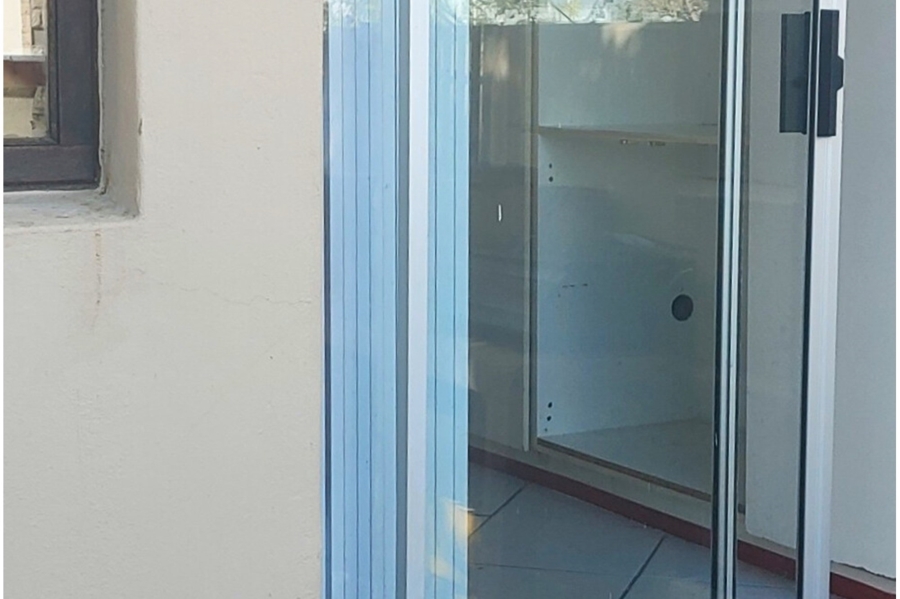 1 Bedroom Property for Sale in Parklands Western Cape